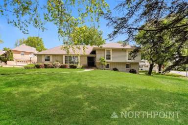 Main picture of 4321 S Briarcliff Ave