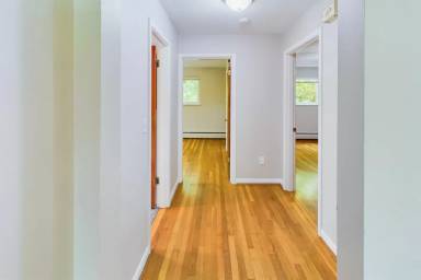 Main picture of 3519 Linwood Ave
