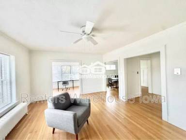 Main picture of 3612 Ingersoll Ave