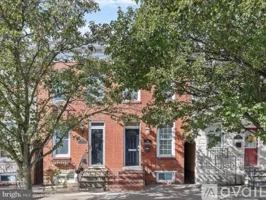 Main picture of 520 S Milton Ave