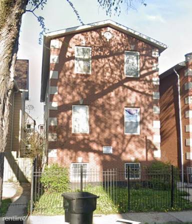 Main picture of 6667 S Michigan Ave