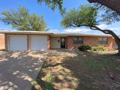 Main picture of 3104 Barkley Ave