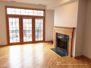 Main picture of 2551 N Wayne Ave
