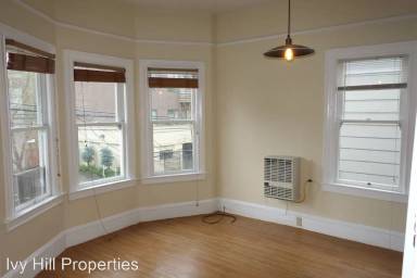 Main picture of 2355 Valley St