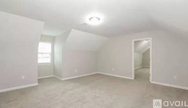 Main picture of 2162 Cherry St