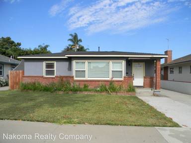 Main picture of 359 N Waverly St