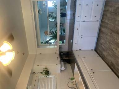 Main picture of 208 E 1700 S