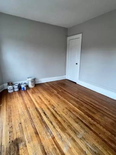 Main picture of 8 Clay Ave