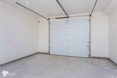 Main picture of 2444 W Ben Hogan Ave