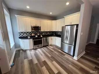 Main picture of 4108 Russell Blvd