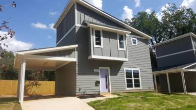 Main picture of 1510 Wembley Dr