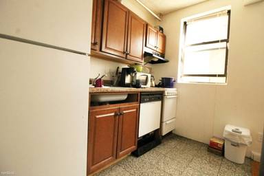 Main picture of 1258 Commonwealth Ave