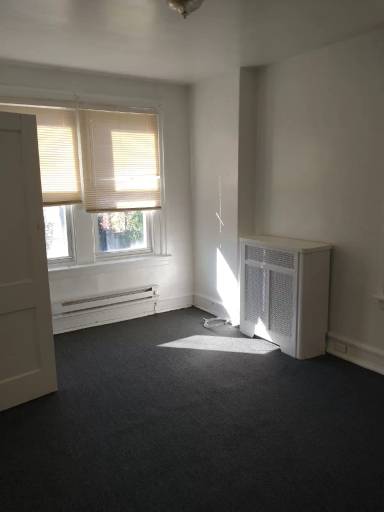 Main picture of 434 W Fisher Ave