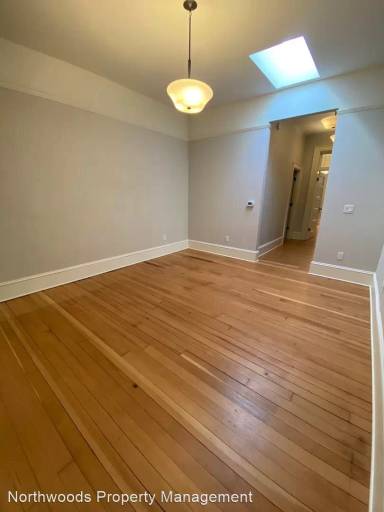 Main picture of 524 E Main St