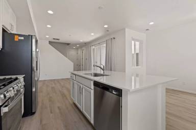 Main picture of 6120 Two Leaf Dr