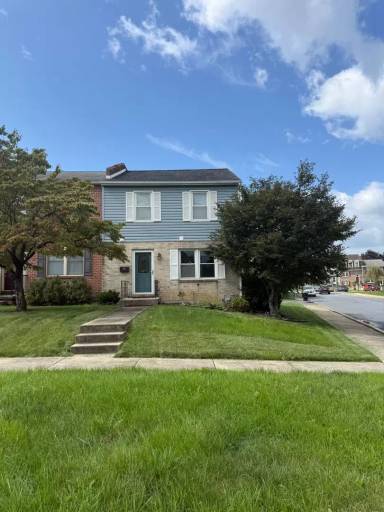 Main picture of 30 William Penn Dr