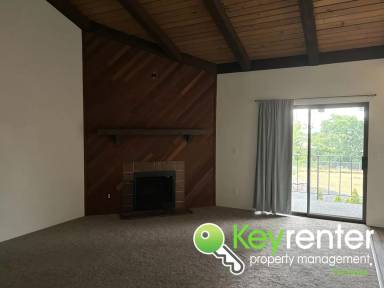 Main picture of 7302 N Skyview Pl