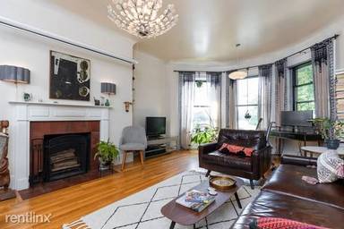 Main picture of 461 Commonwealth Ave