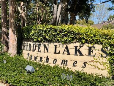 Main picture of 514 Blue Water Ln