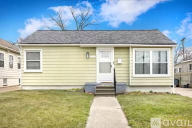 Main picture of 26088 Alger Blvd