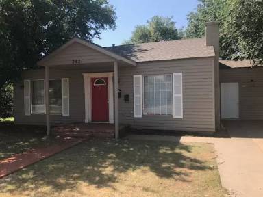 Main picture of 2421 28th St