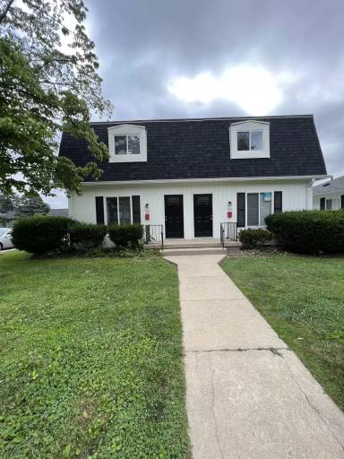 Main picture of 525 N Walnut St