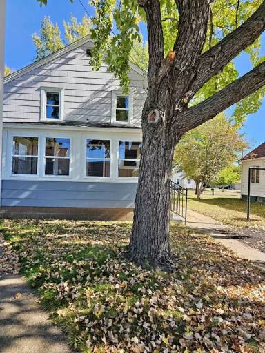 Main picture of 1206 Pershing St