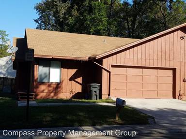 Main picture of 462 Newport Dr