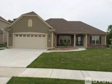 Main picture of 1919 Tumbleweed Cir