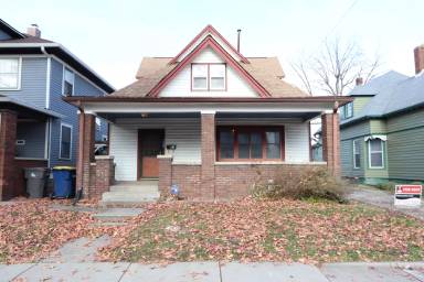 Main picture of 630 Orange St