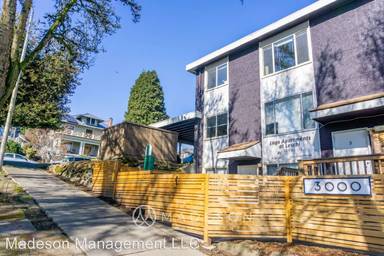 Main picture of 3000 E Spruce St