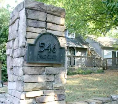 Main picture of 546 Orme Cir NE