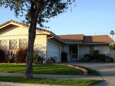 Main picture of 4925 Ironwood Ave