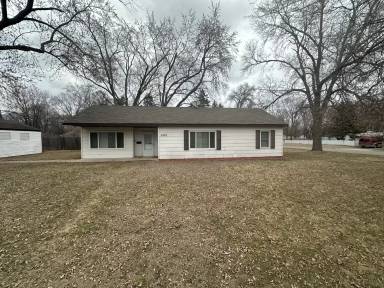 Main picture of 5901 Aldrich Ave N