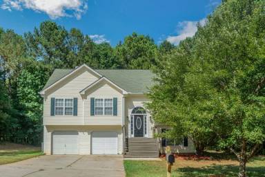 Main picture of 35 Almond Way