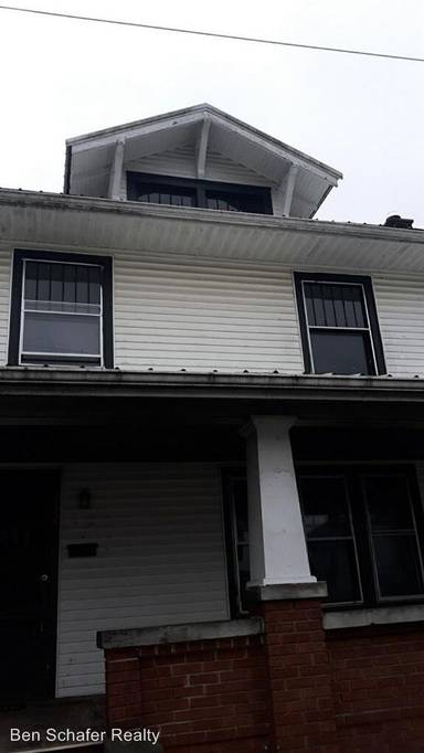 Main picture of 932 Gomber Ave