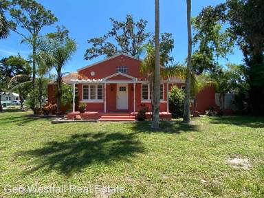 Main picture of 847 Daytona Ave