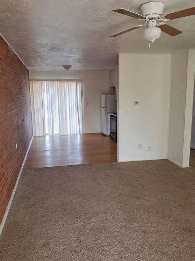 Main picture of 506 Parklane St