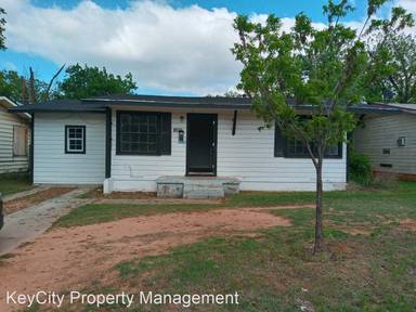 Main picture of 1433 N Mockingbird Ln