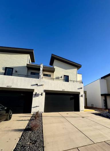 Main picture of 4111 S Baywood Dr