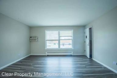 Main picture of 18510 Wildwood Ave