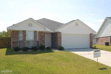 Main picture of 13200 Birch Ct