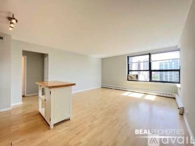 Main picture of Wellington Place Apartments