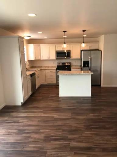 Main picture of Aspen Ponds