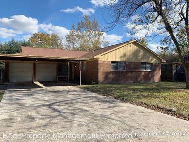 Main picture of 1910 Crestdale Dr