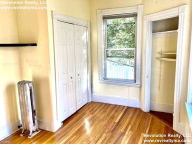 Main picture of 121 Richdale Ave