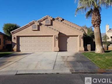 Main picture of 1428 Palm Dr