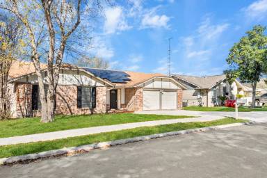 Main picture of 7319 Whithers Ln