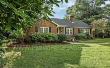 Main picture of 109 Warren Rd