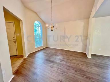 Main picture of 1103 Savage Dr
